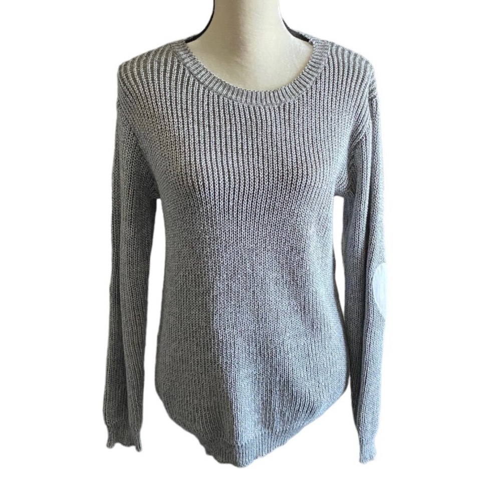 GRAY PULLOVER SWEATER-SIZE SMALL-HEART SHAPE ELBOW PATCHES